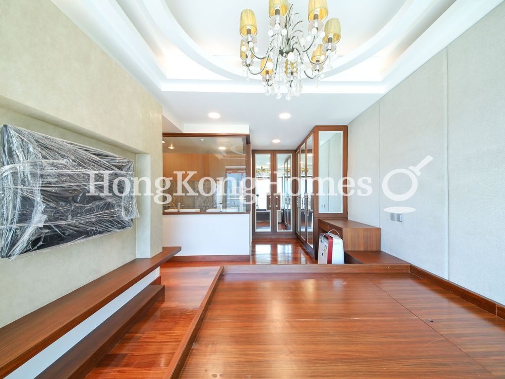 Master Bedroom — The Arch - Block 2A (Moon Tower), Tsim Sha Tsui