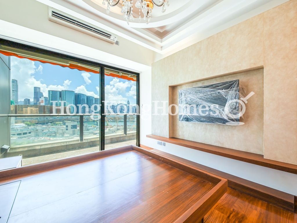 Master Bedroom — The Arch - Block 2A (Moon Tower), Tsim Sha Tsui