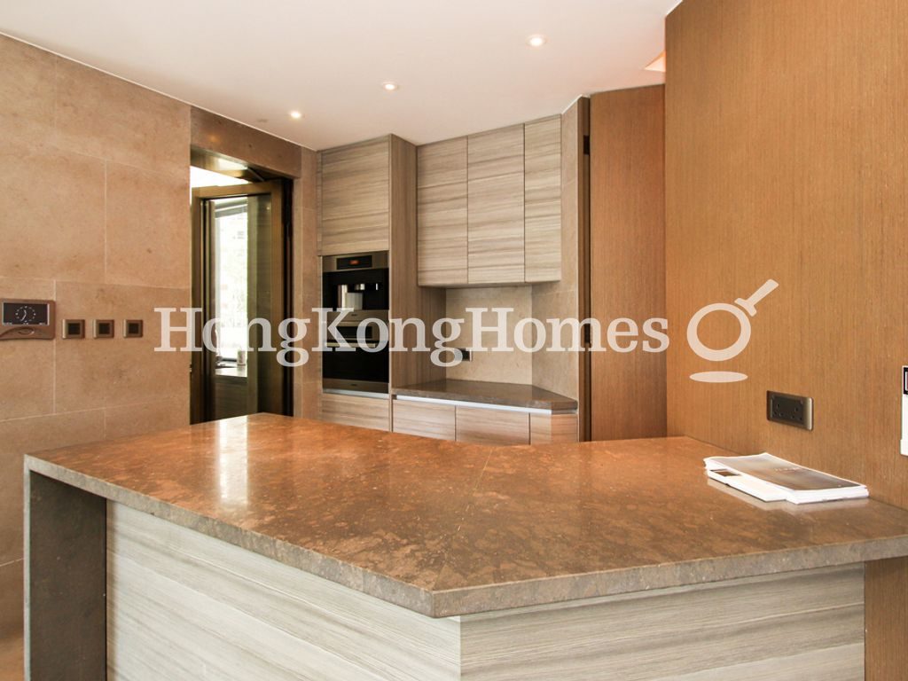 Open Kitchen — Azura, Mid-levels West