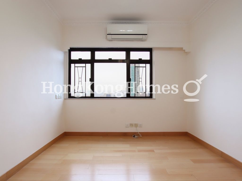 Fourth Bedroom — Hong Kong Garden, Mid-levels West