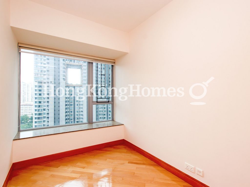 Second Bedroom — Residence Bel-air - Phase 04, Peak Tower 01, Pokfulam