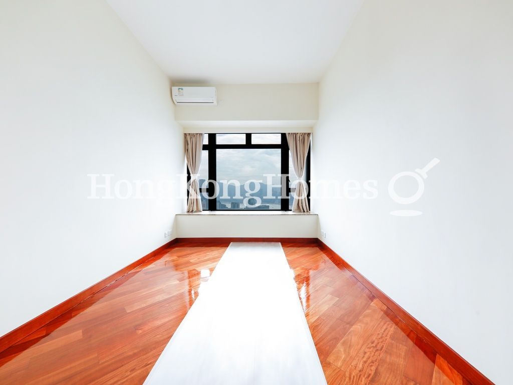 Master Bedroom — The Arch - Block 1A (Sun Tower), Tsim Sha Tsui