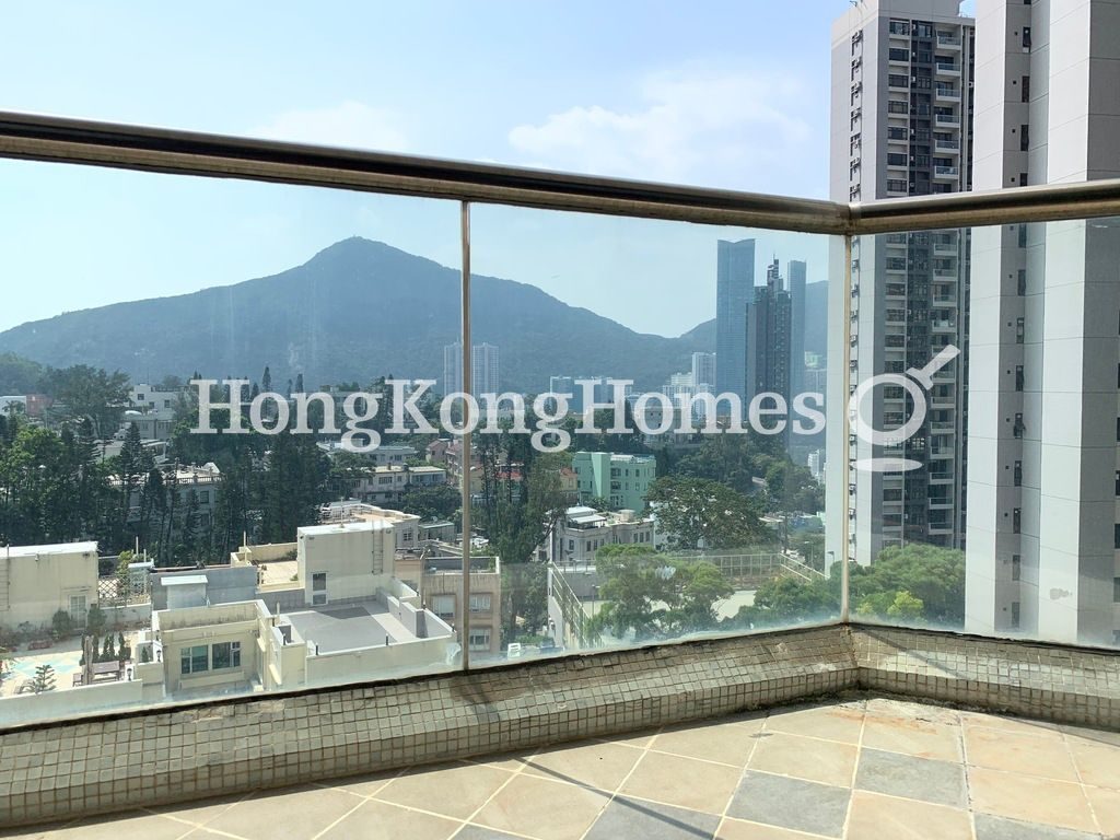 Balcony off Living and Dining room — Cavendish Heights - Block 08, Jardine's Lookout