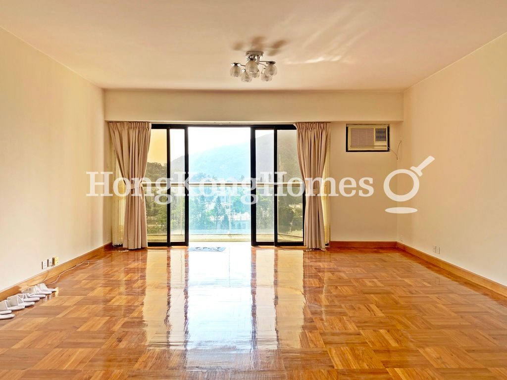 Living and Dining Room — Cavendish Heights - Block 08, Jardine's Lookout