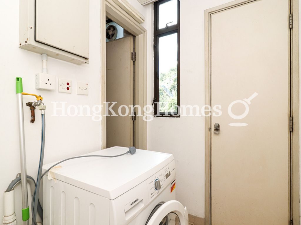 Maid's Washroom — Fairlane Tower, Mid-levels Central