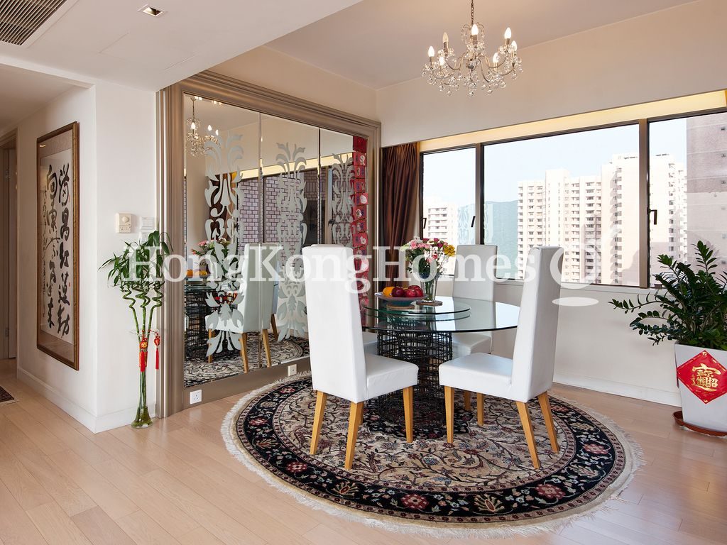 Dining Area — Hong Kong Parkview - Tower 14, Repulse Bay