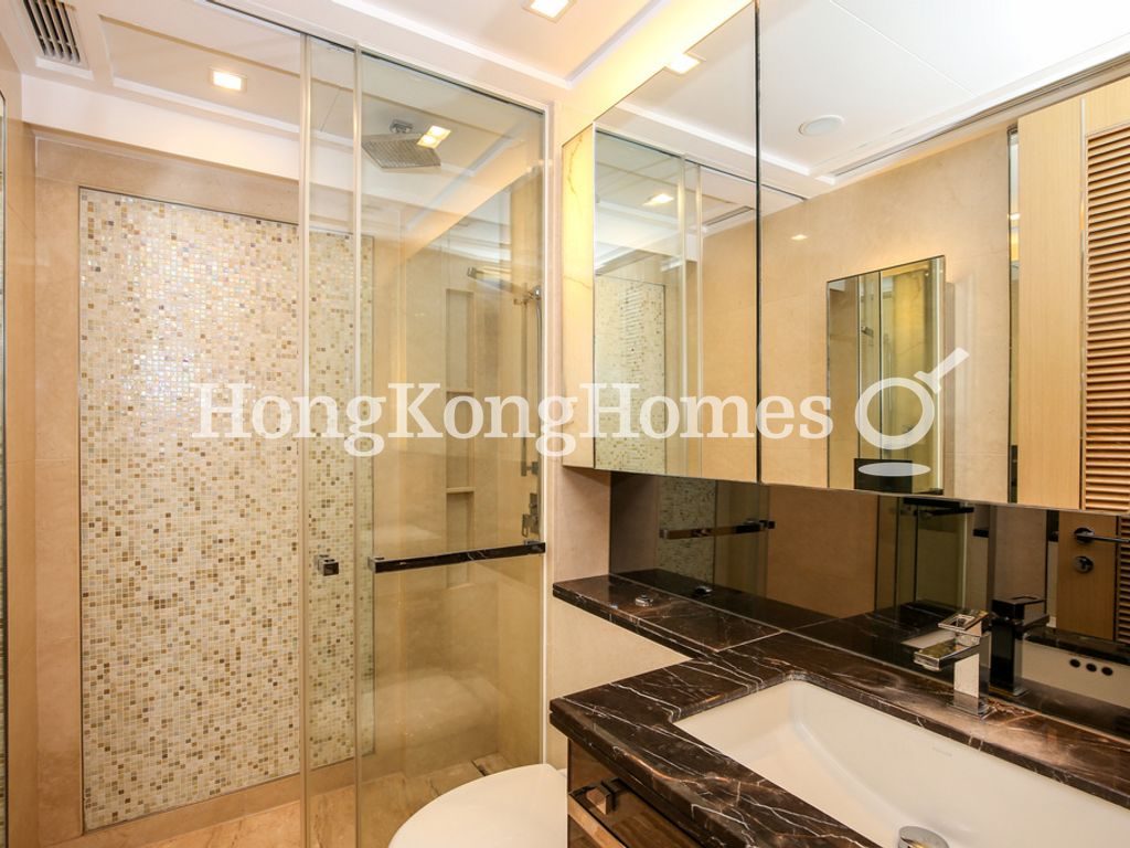 Second Ensuite Bathroom — Imperial Cullinan - Tower 1 (Seafront), Tai Kok Tsui