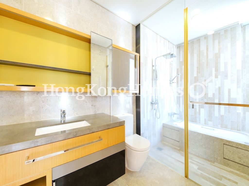 Master Bathroom — Lime Habitat, North Point