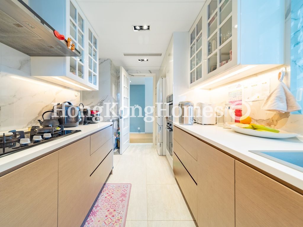 Kitchen — Residence Bel-air - Phase 04, Peak Tower 06, Pokfulam