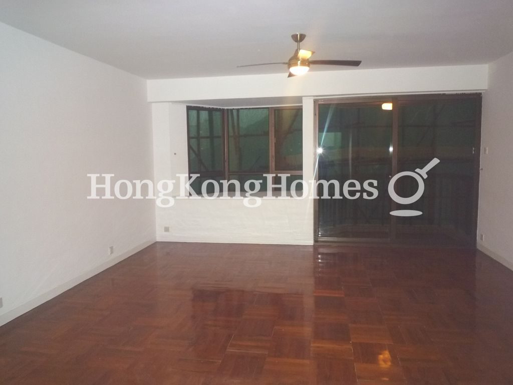 Living Room — South Bay Gardens - Block B, Repulse Bay