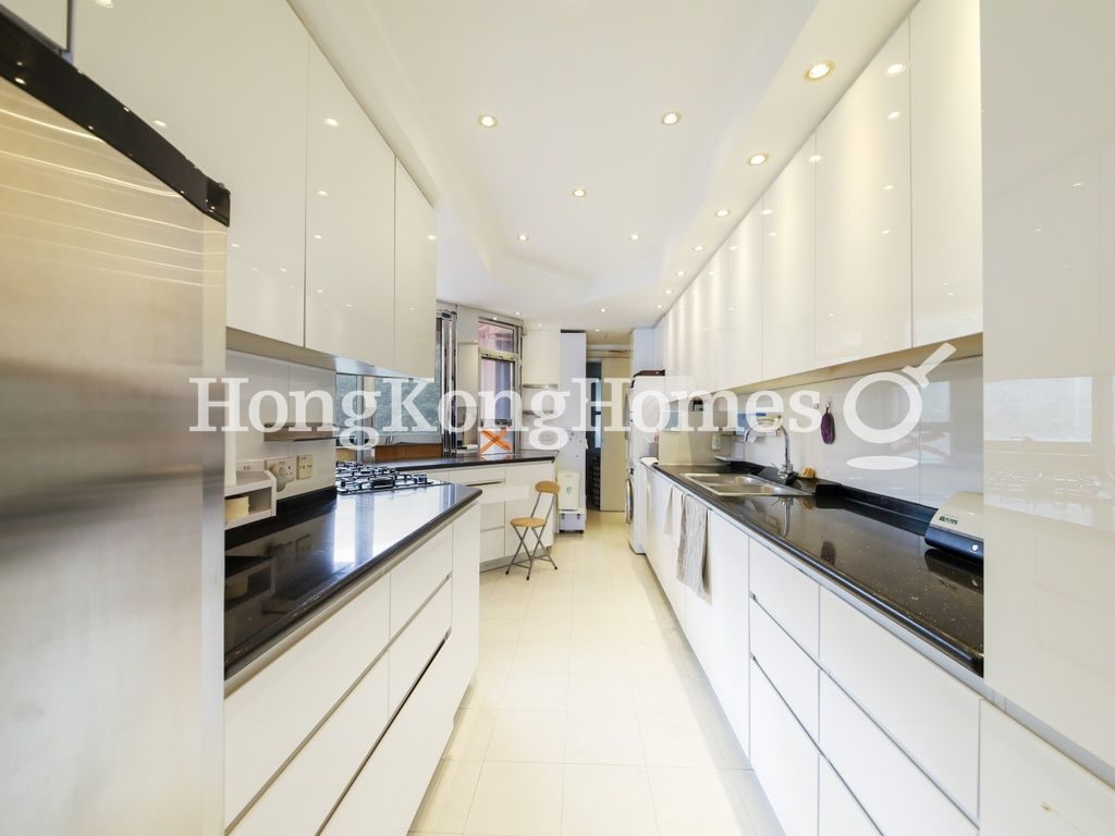 Kitchen — Pacific View - Block 04, Tai Tam
