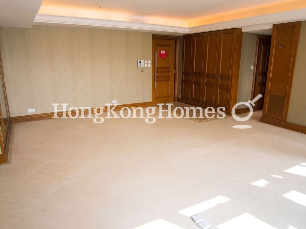 Living and Dining Room — The Harbourside - Tower 1, Tsim Sha Tsui
