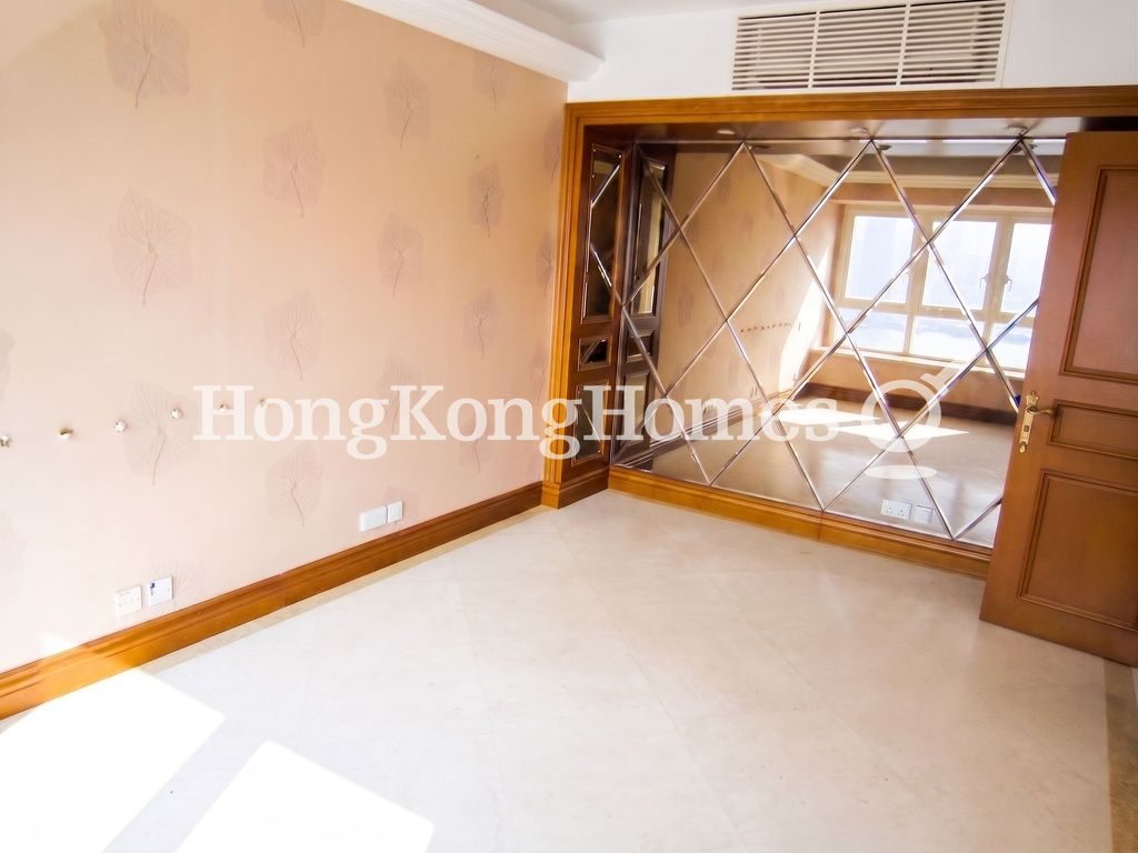 Master Bedroom — The Harbourside - Tower 1, Tsim Sha Tsui