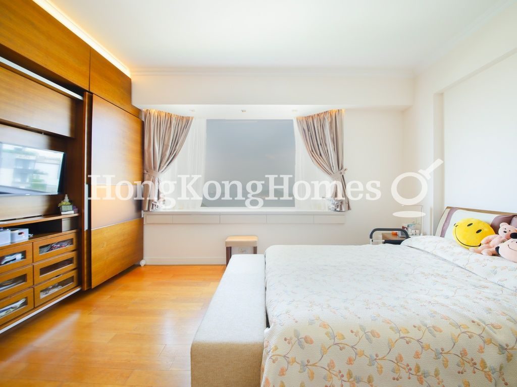 Master Bedroom — Hillgrove, Chung Hom Kok