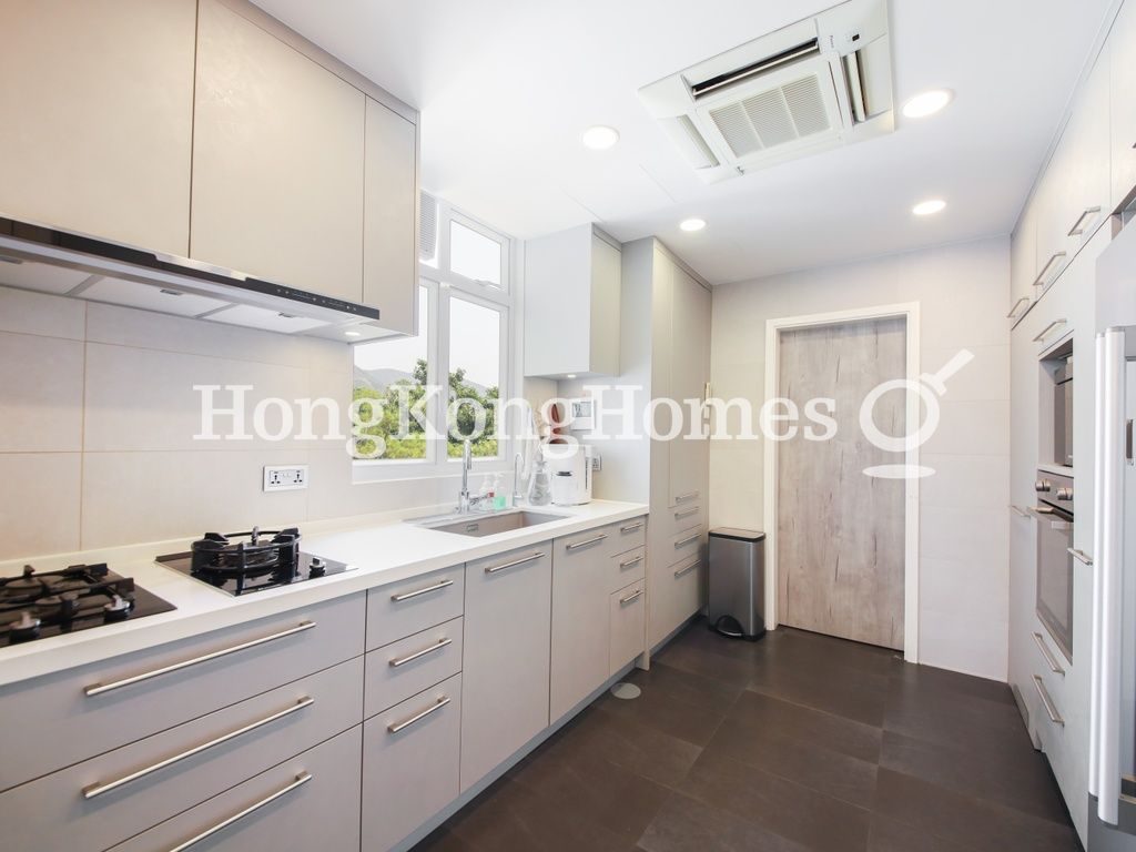 Kitchen — Hillgrove, Chung Hom Kok