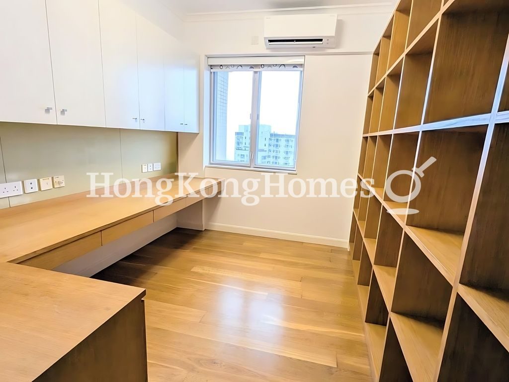 Fourth Bedroom — Pearl Gardens, Mid-levels West