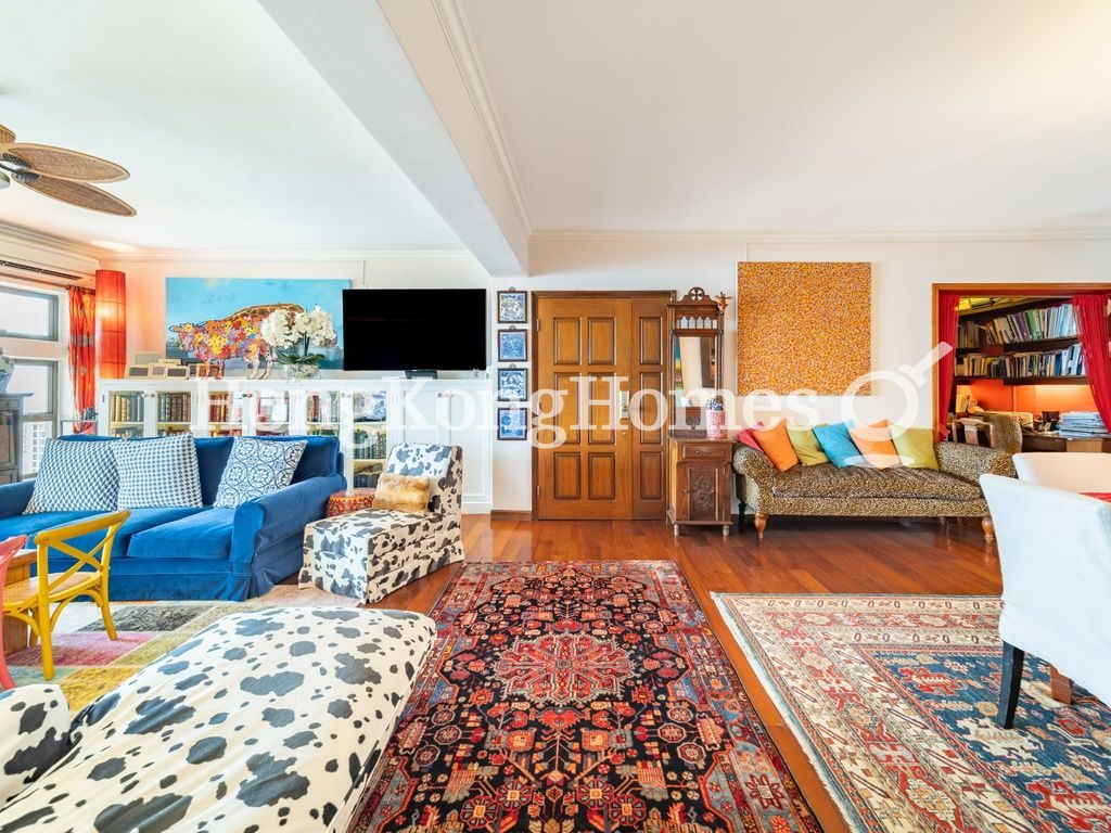 Living and Dining Room — Baguio Villa - Block 31, Pokfulam