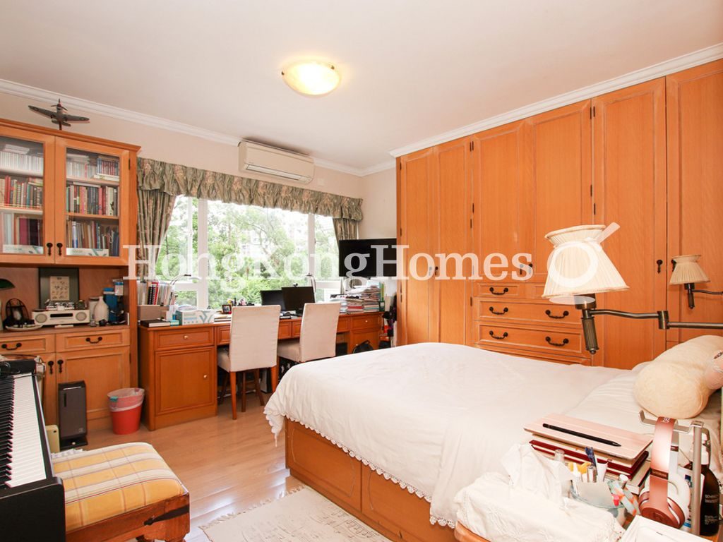 Master Bedroom — Braemar Hill Mansion - Block 09, North Point Hill