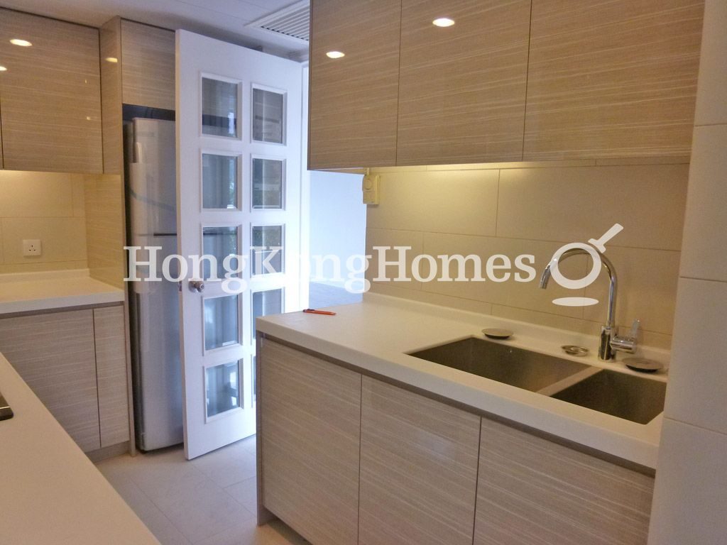 Kitchen — Hong Kong Parkview - Tower 04, Repulse Bay