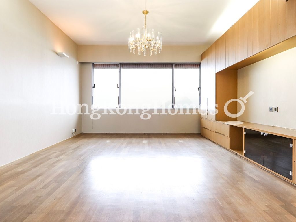 Living and Dining Room — Hong Kong Parkview - Tower 14, Repulse Bay