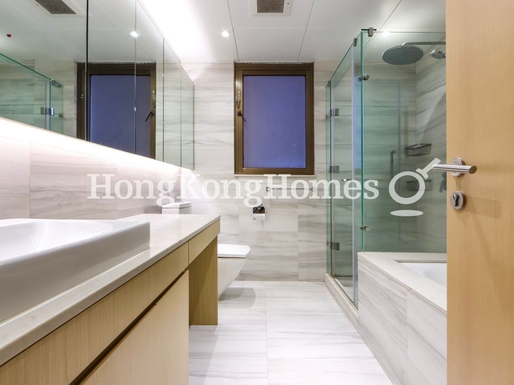 Master Bathroom — Hong Kong Parkview - Tower 14, Repulse Bay
