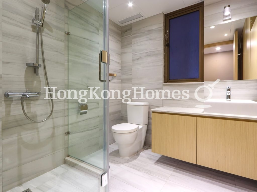 Guest Bathroom — Hong Kong Parkview - Tower 14, Repulse Bay