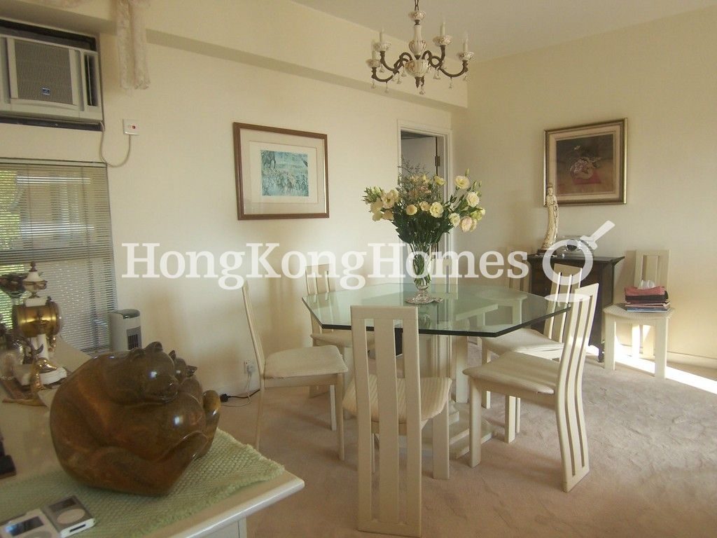 Dining Room — The Brentwood, Repulse Bay