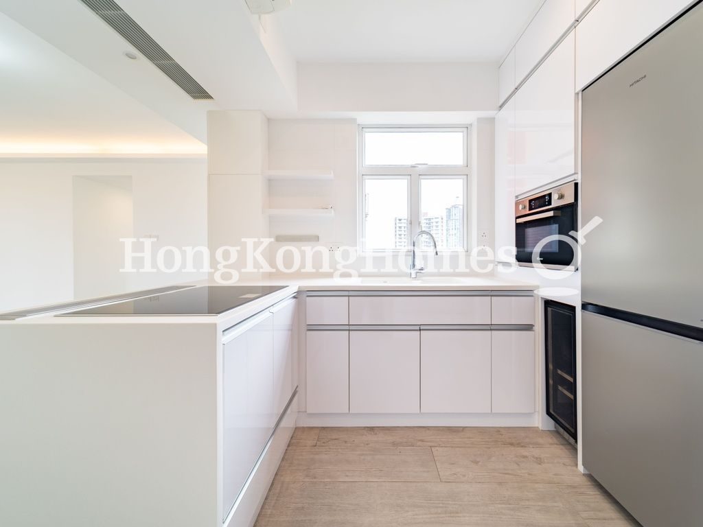 Open Kitchen — The Brentwood, Repulse Bay