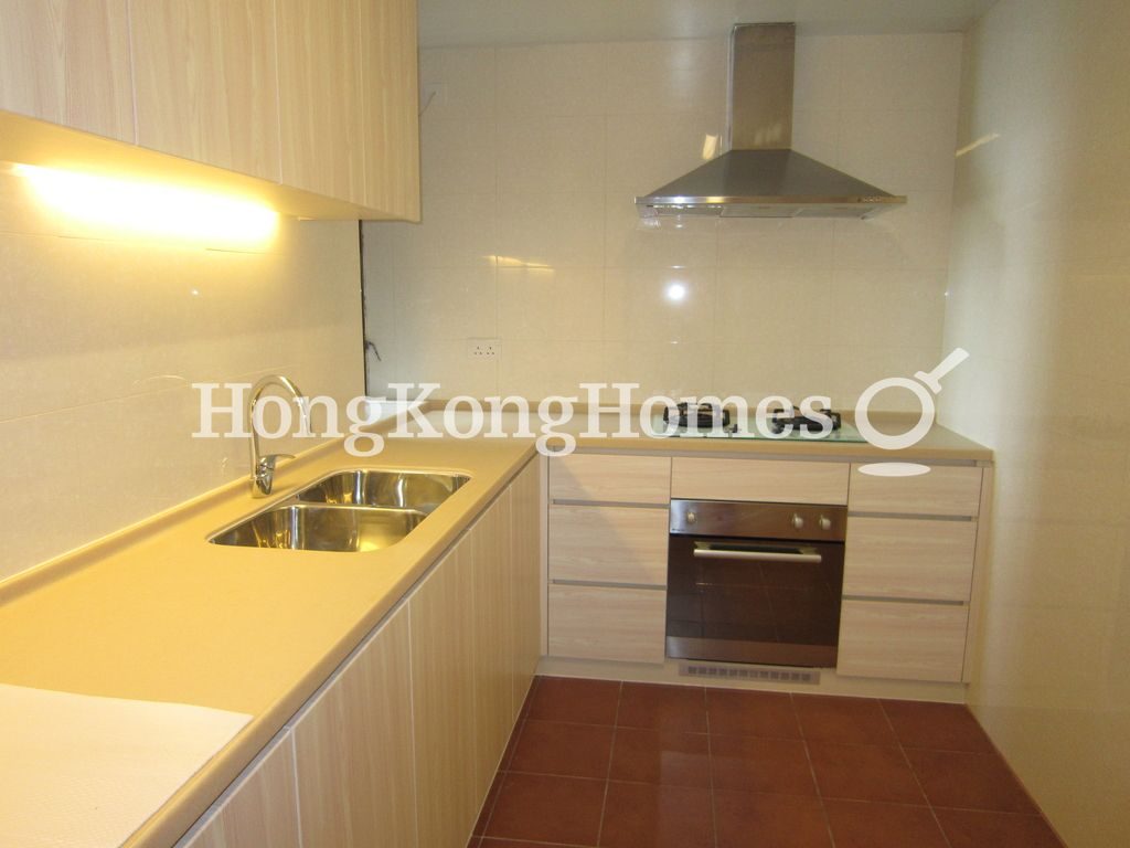 Kitchen — Phase 5 - Greenvale Village - Greenburg Court, Discovery Bay