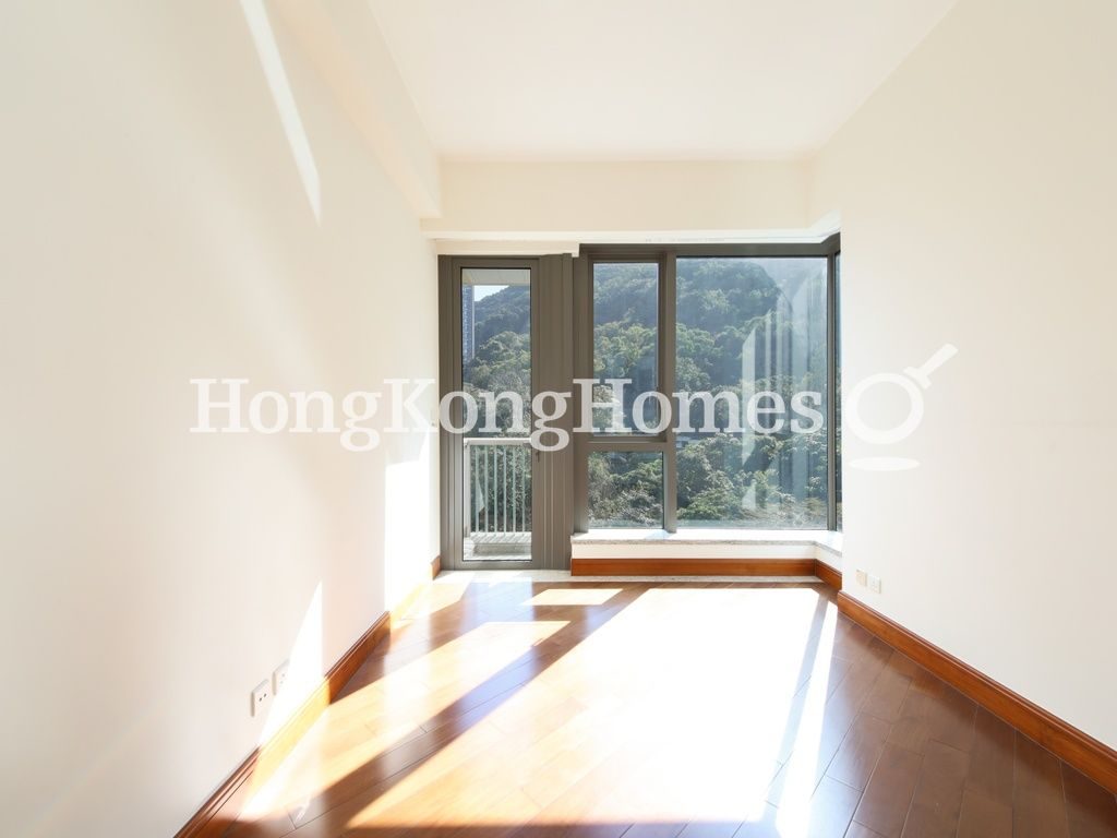 Master Bedroom — Cluny Park, Mid-levels West
