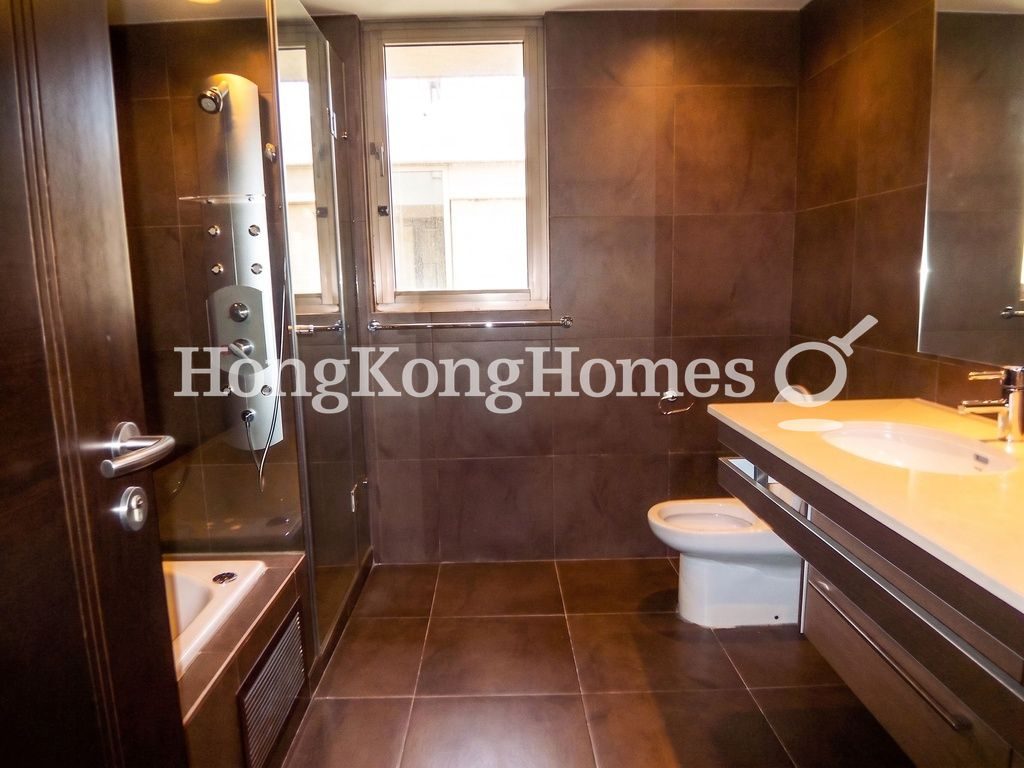 Master Bathroom — Hong Kong Parkview - Tower 07, Repulse Bay