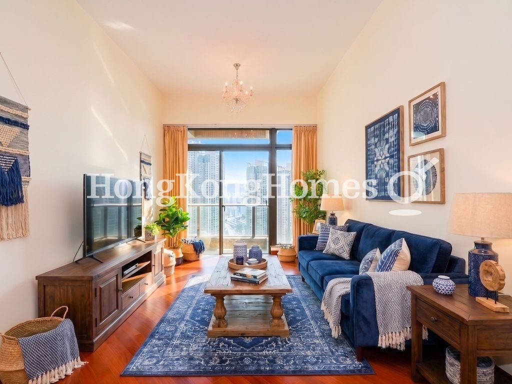 Living Room — The Arch - Block 1 (Sky Tower), Tsim Sha Tsui