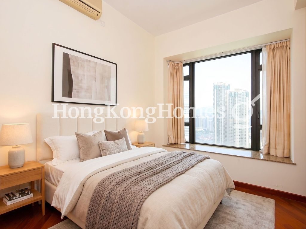 Master Bedroom — The Arch - Block 1 (Sky Tower), Tsim Sha Tsui