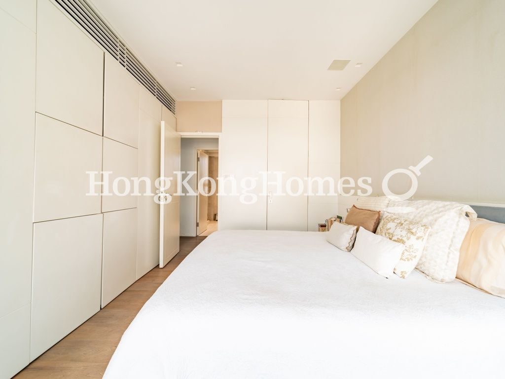 Master Bedroom — Cheerbond Court, Ho Man Tin / Waterloo Road