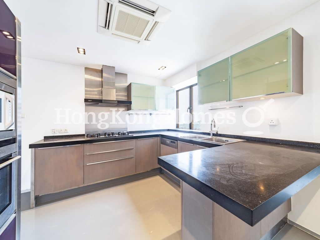 Kitchen — Hong Kong Parkview - Tower 08, Repulse Bay