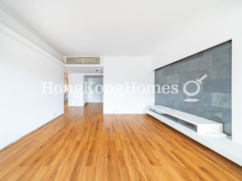 Living and Dining Room — Hong Kong Parkview - Tower 08, Repulse Bay
