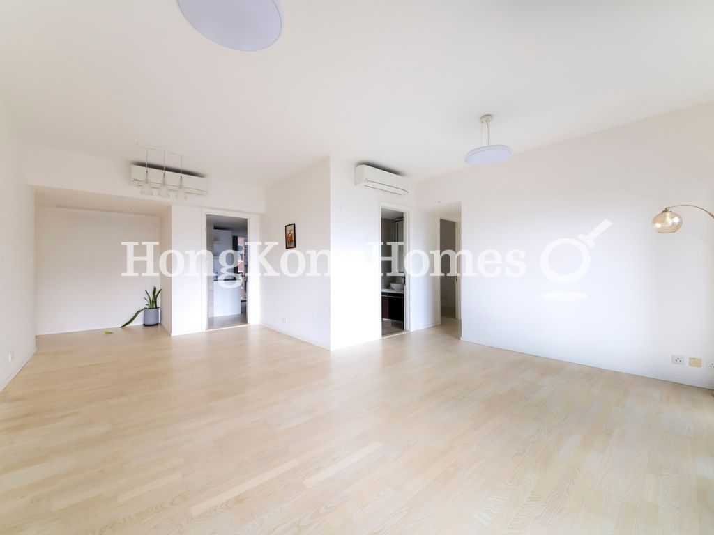 Living and Dining Room — Seymour, Mid-levels West
