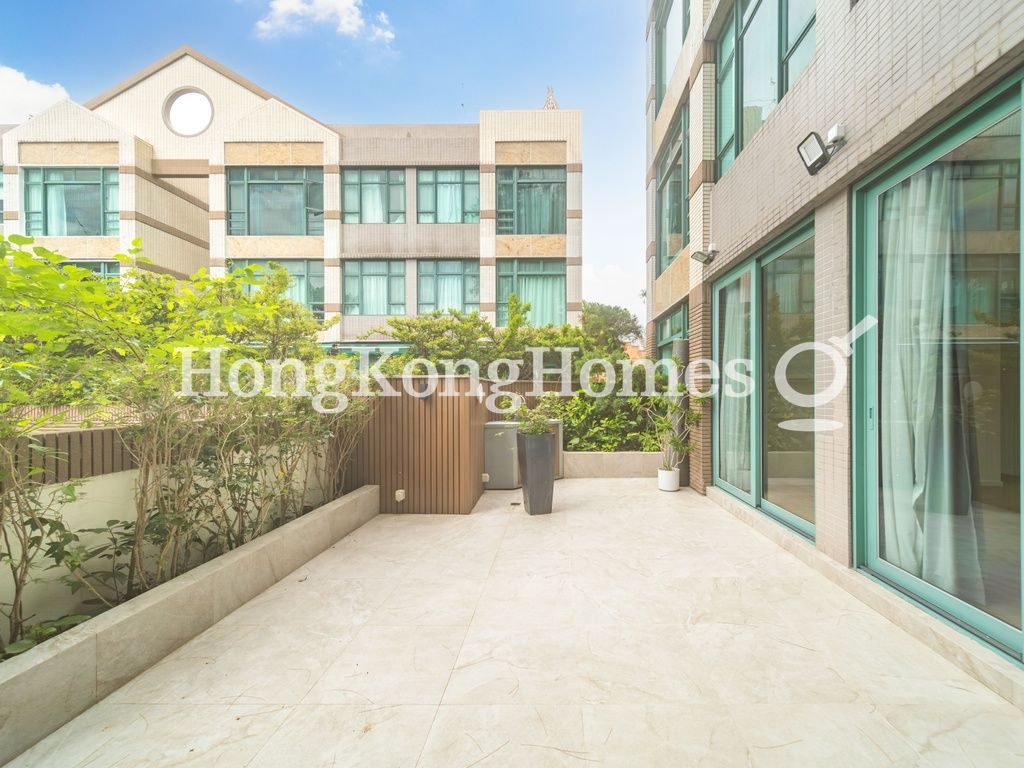 Private Terrace — Stanford Villa - Block 01, Stanley