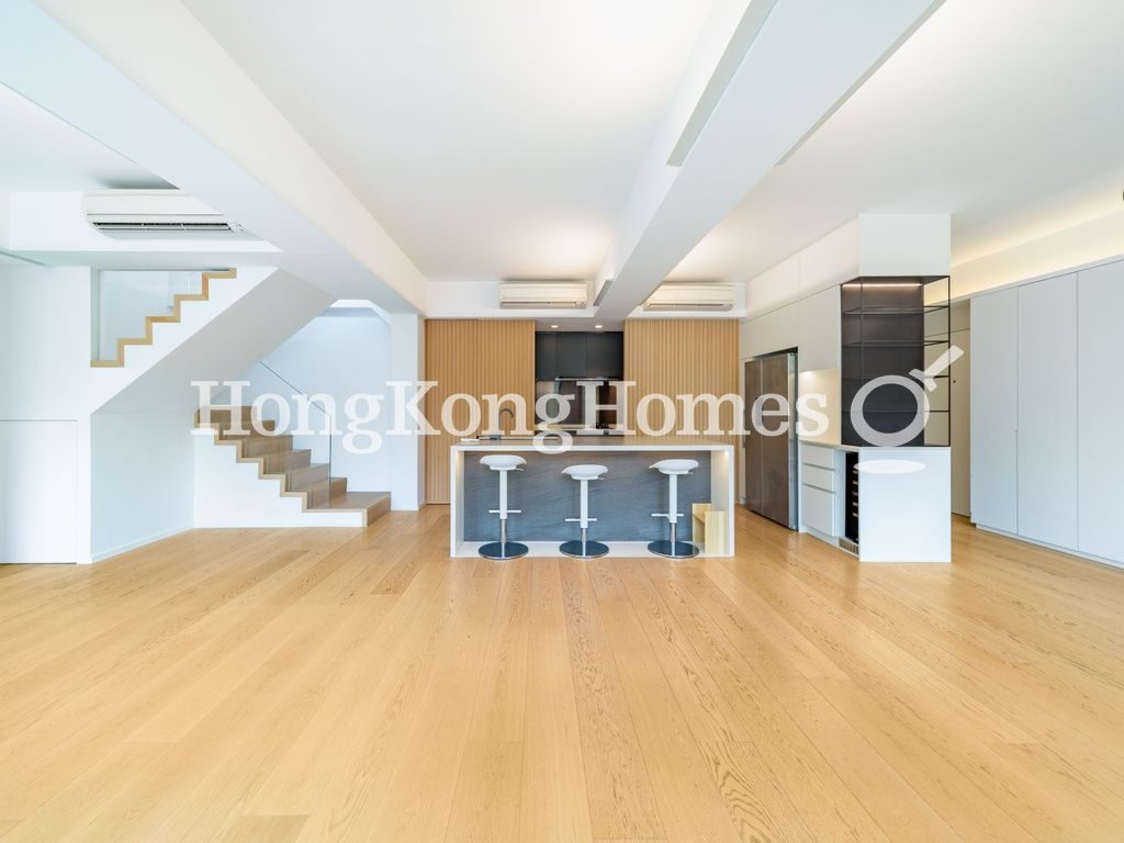 Living and Dining Room — Stanford Villa - Block 01, Stanley