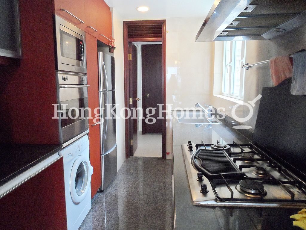 Kitchen — One Beacon Hill - Tower 16, Kowloon Tong