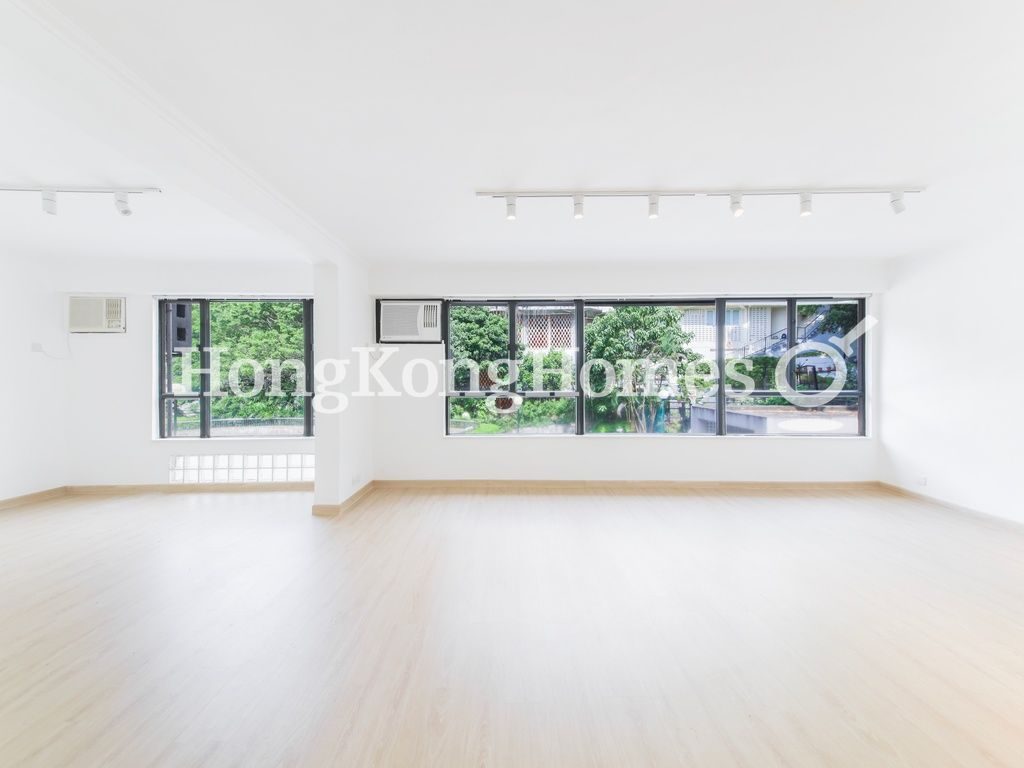 Living and Dining Room — Shouson Garden, Shouson Hill