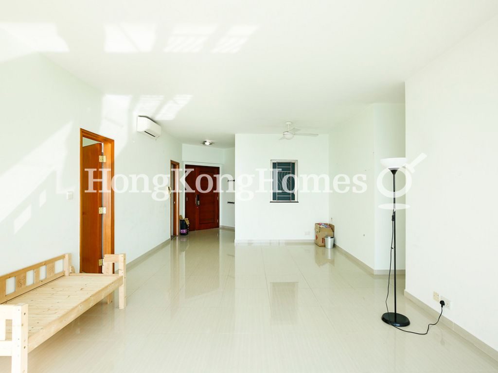 Living and Dining Room — Sorrento Tower - 1, Tsim Sha Tsui