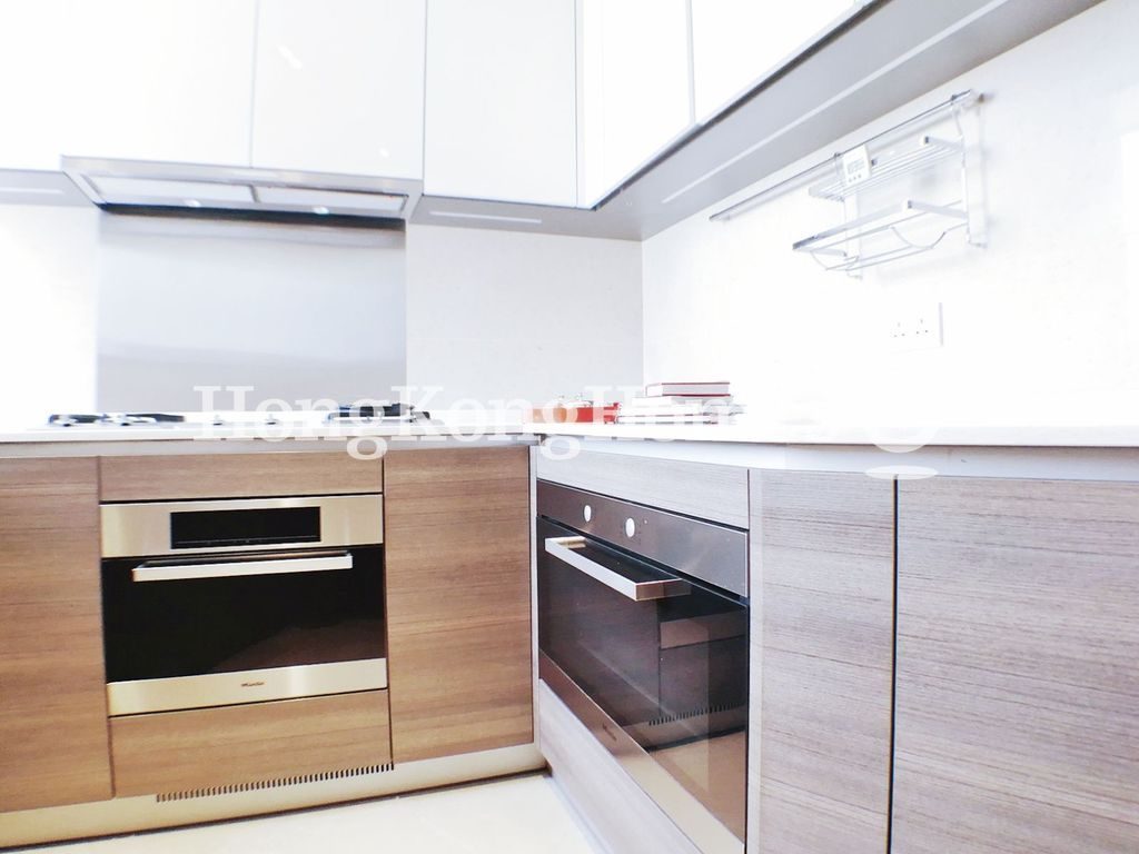 Kitchen — The Summa - Tower 1, Mid-levels West