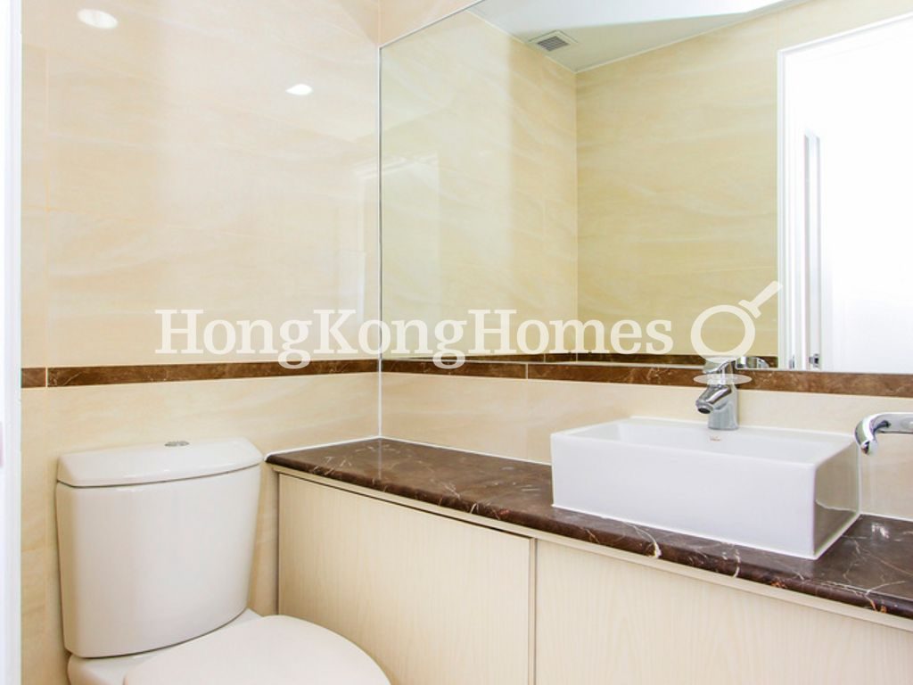 Guest Powder Room — Convention Plaza Apartments, Wan Chai