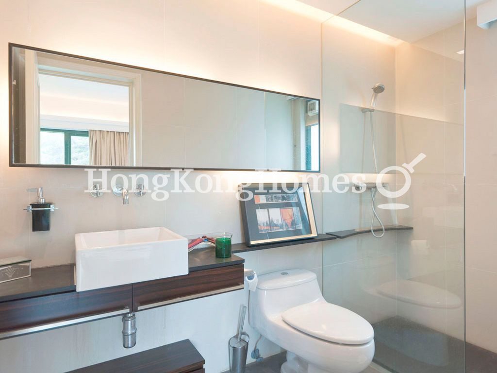 Second Ensuite Bathroom — South Bay Palace - Block 01, Repulse Bay