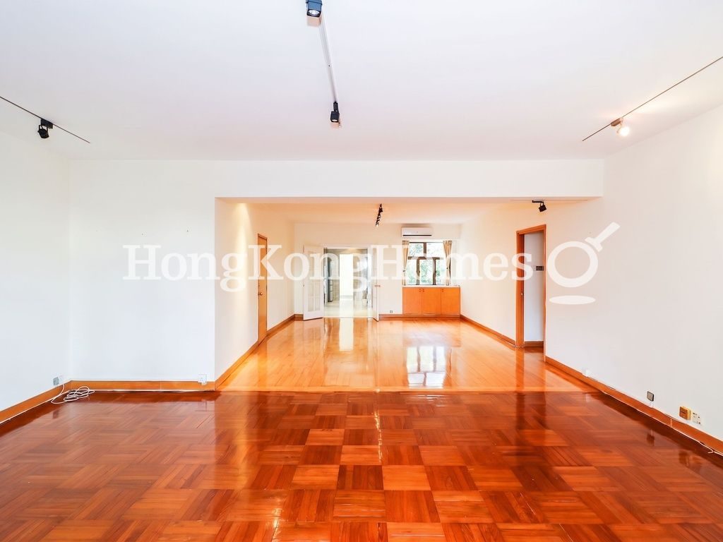 Living and Dining Room — Villa Monte Rosa - Block D, Mid-levels East