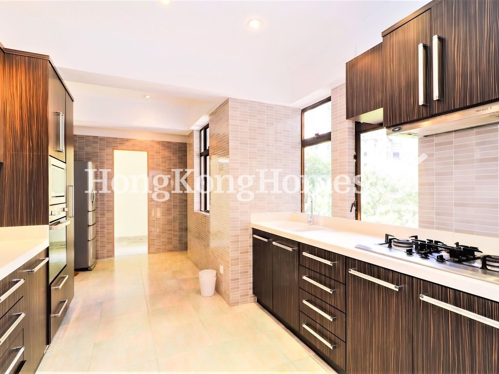 Kitchen — Villa Monte Rosa - Block D, Mid-levels East