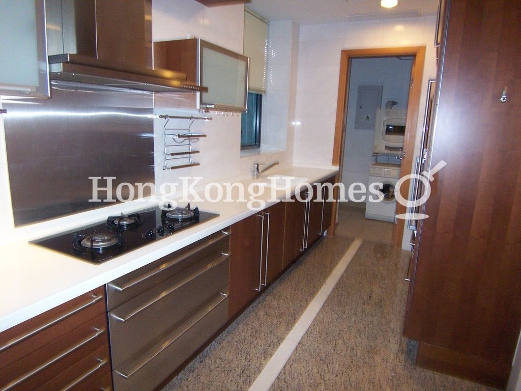 Kitchen — The Colonnade, Tai Hang