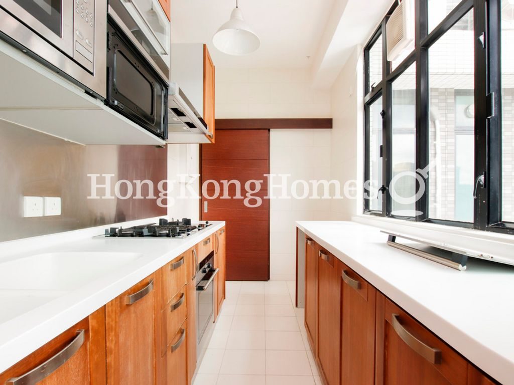 Kitchen — Repulse Bay Road, 37 - Block 02, Repulse Bay