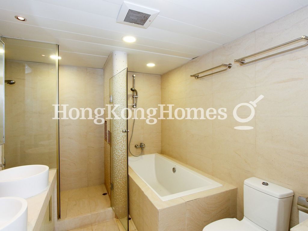 Master Bathroom — Hong Kong Parkview - Tower 04, Repulse Bay